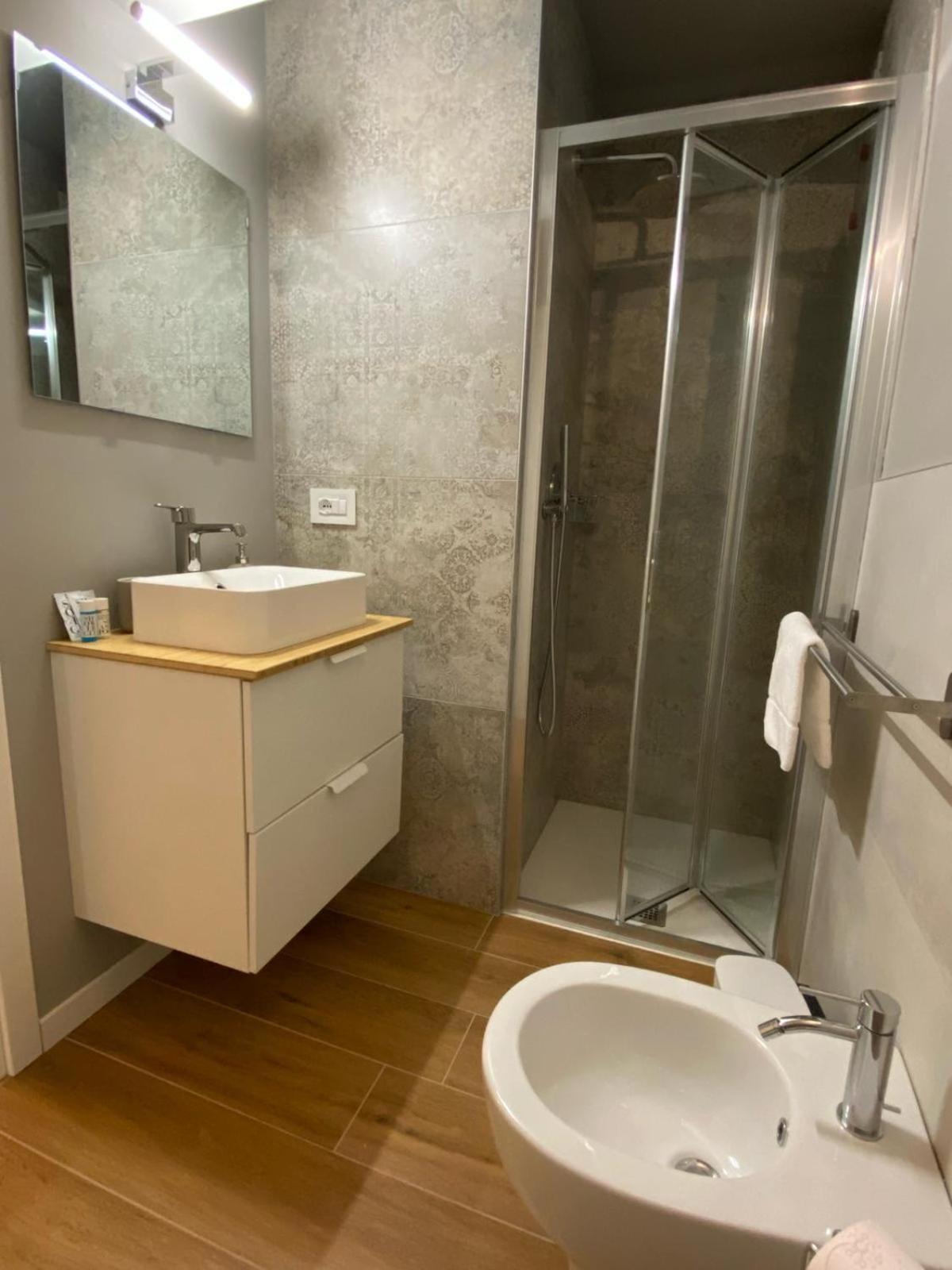 Wish Rooms Charme&Relax Bergamo Buitenkant foto