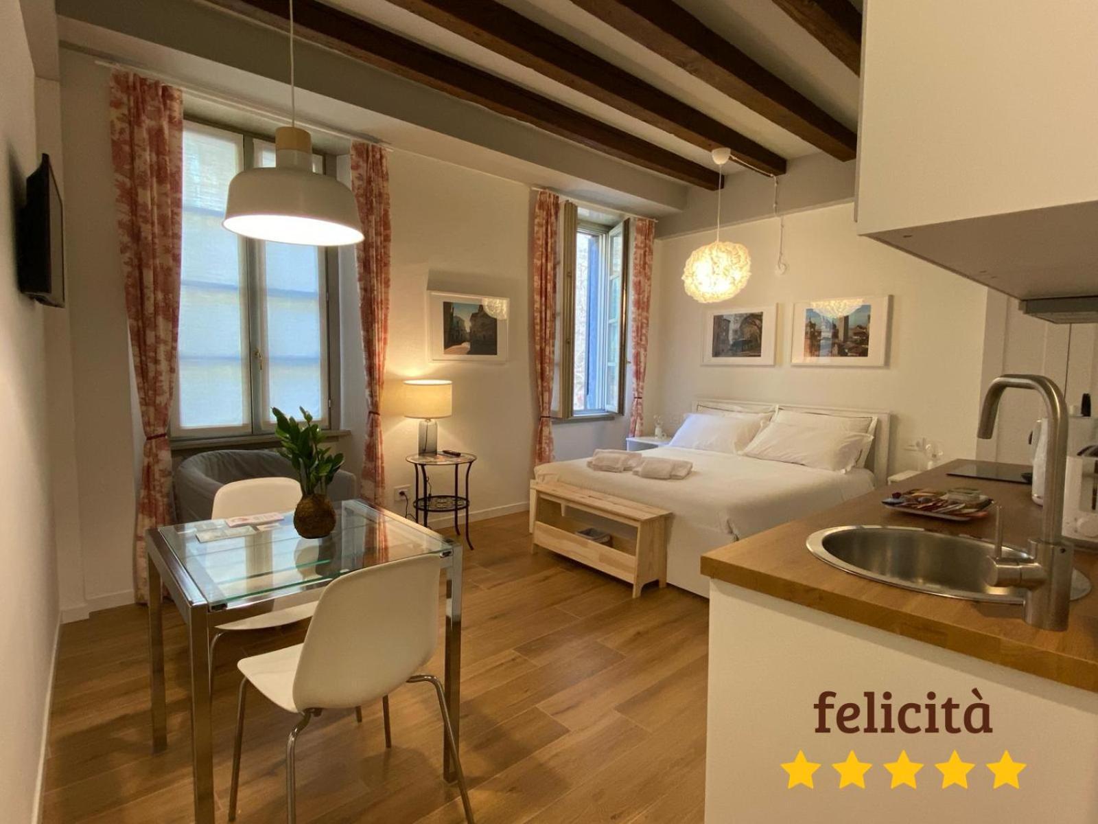 Wish Rooms Charme&Relax Bergamo Buitenkant foto